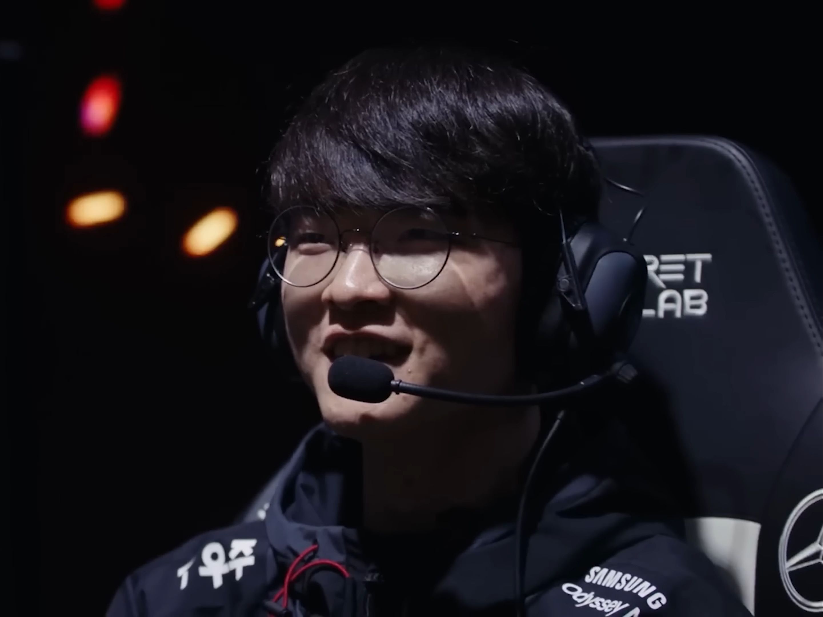 WBG赛后群访 教练：今天大家打的都很好，但准备的BP用太多了