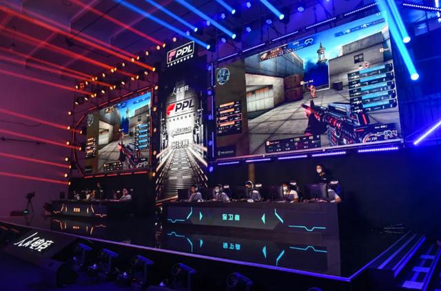 RNG官推发文：“相信我，你无法想象我们下赛季的阵容升级”