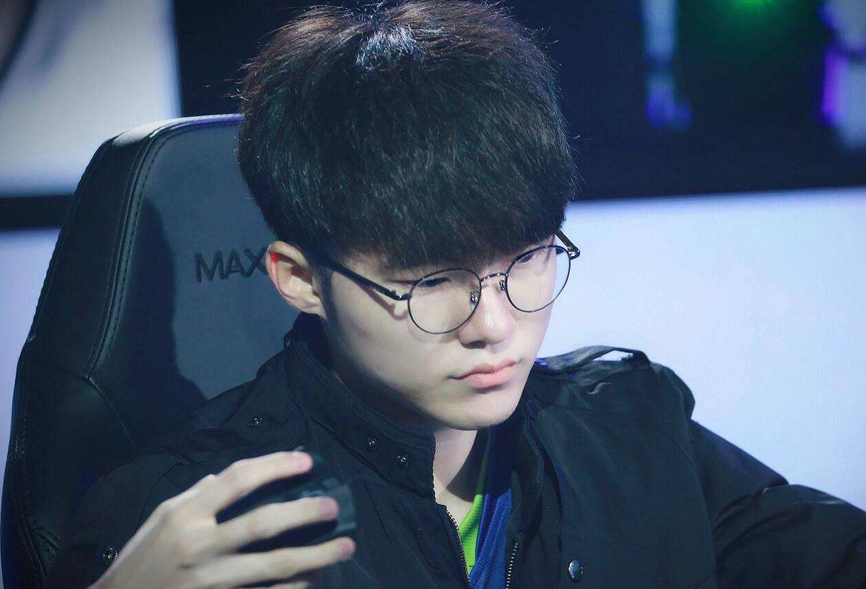 全球总决赛的苦主！369连续三年在全球总决赛上被T1淘汰