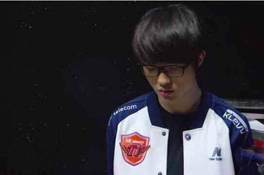 jottAAA替换了Calyx在 Eternal Fire CS2阵容中