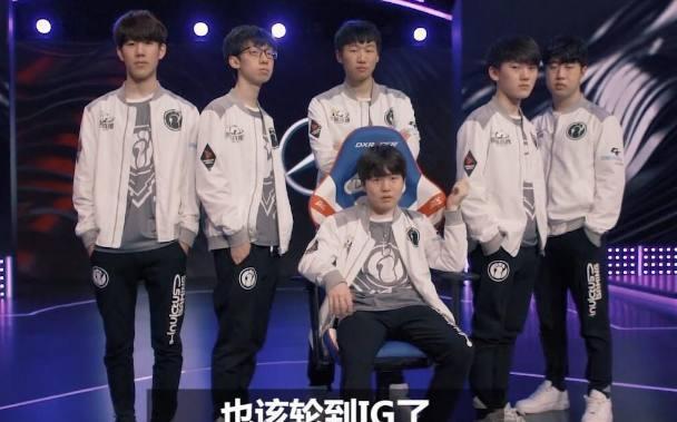 尼亚